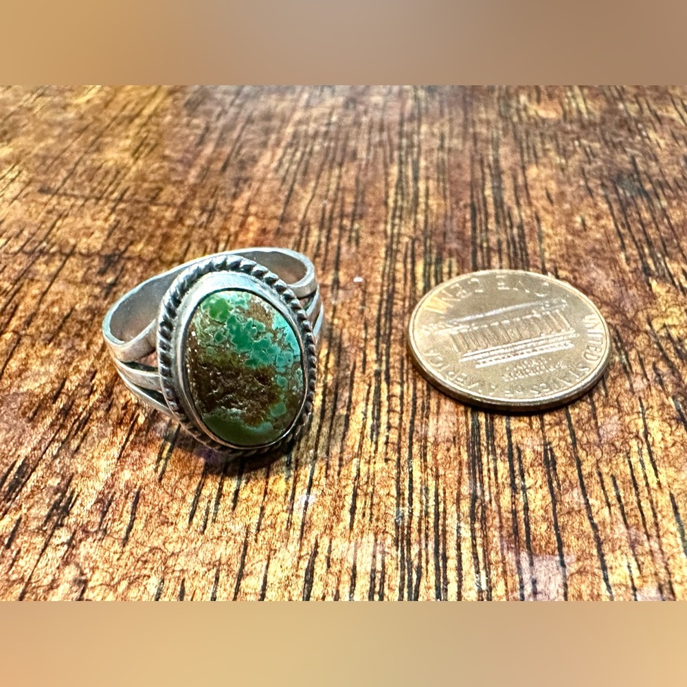 Vintage Sterling Silver Green Turquoise Ring